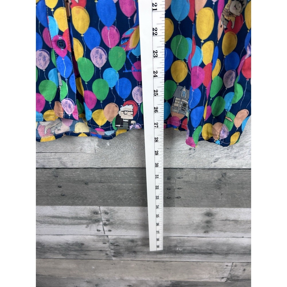 Disney Pixar Her Universe UP Balloons Colorful Size 2 Button Up Shirt Rayon - Picture 6 of 7